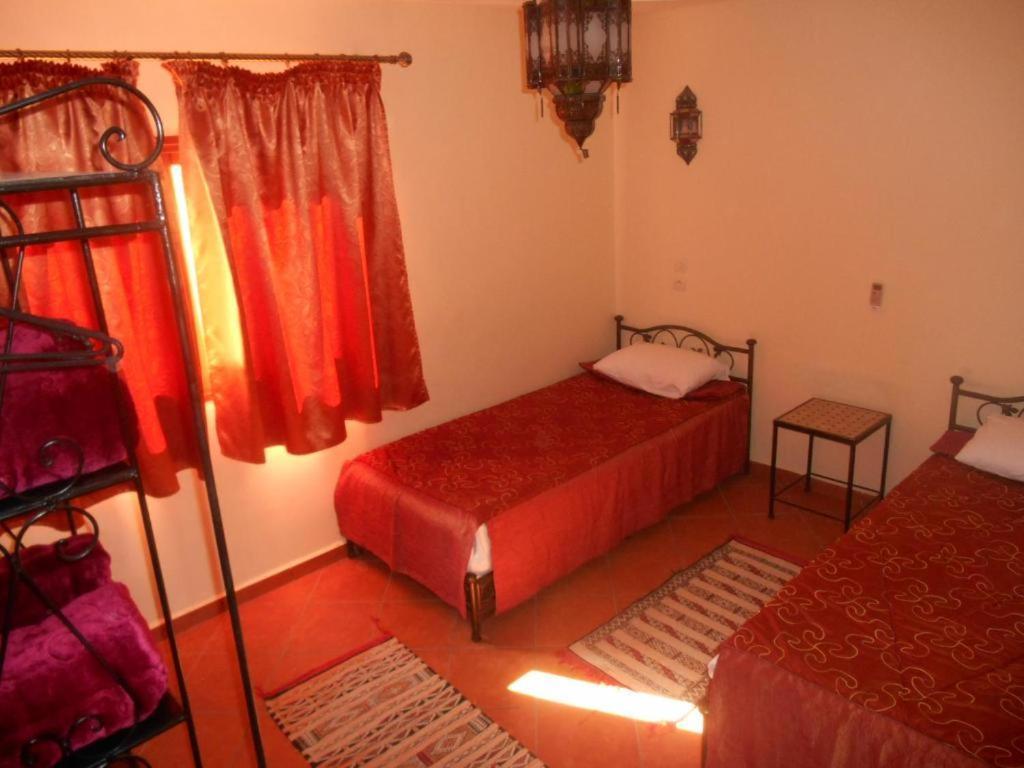Click Excursions Tafraoute Hotel Taddart Exterior photo